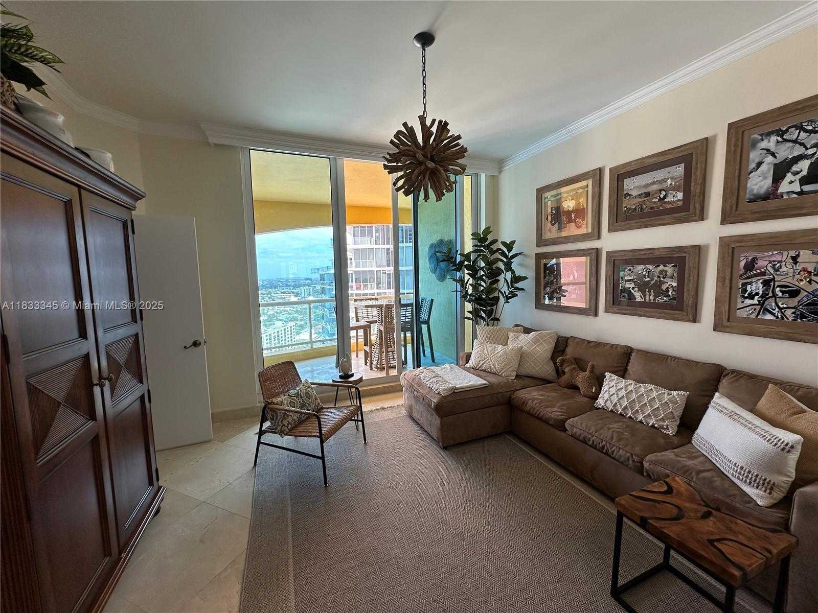 Small Image of Fort Lauderdale Number 9