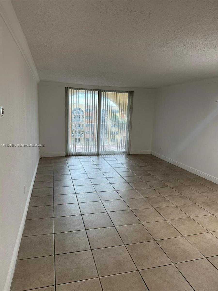Small Image of 6990 NORTH WEST 186TH ST #4-509, Hialeah Number 5