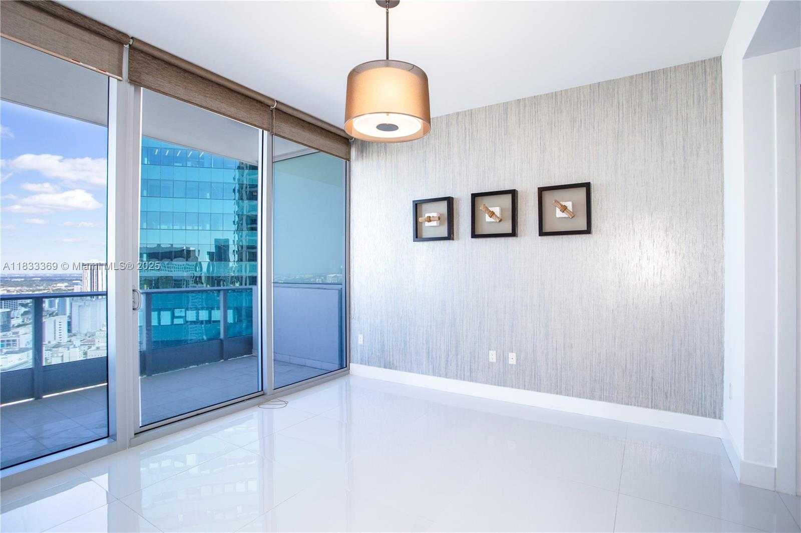 Small Image of 200 BISCAYNE BLVD WY #4512, Miami Number 10