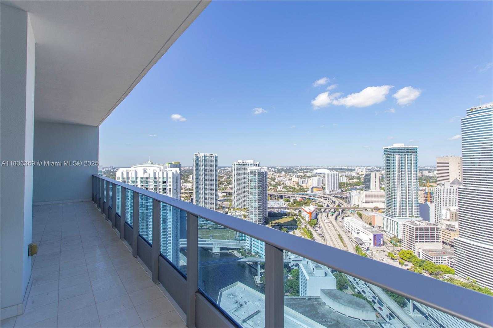 Small Image of 200 BISCAYNE BLVD WY #4512, Miami Number 16