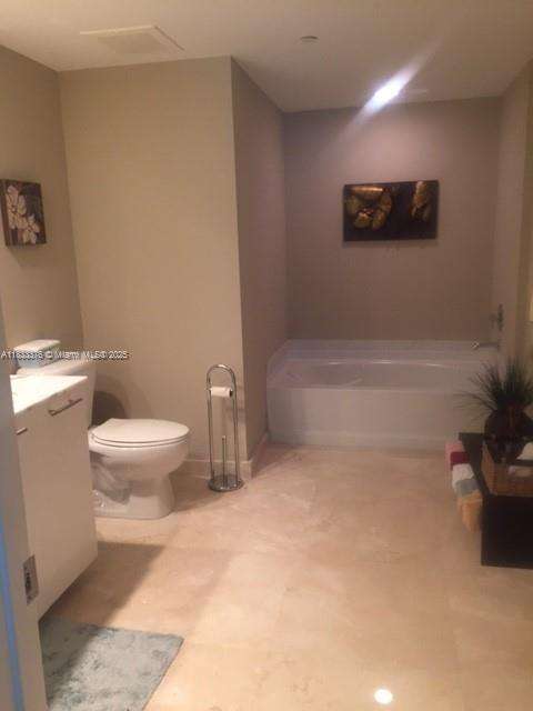 Small Image of 950 BRICKELL BAY DR #3006, Miami Number 11
