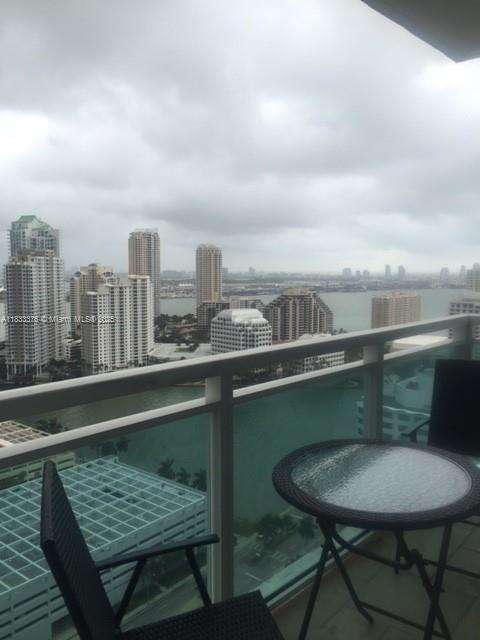Small Image of 950 BRICKELL BAY DR #3006, Miami Number 7