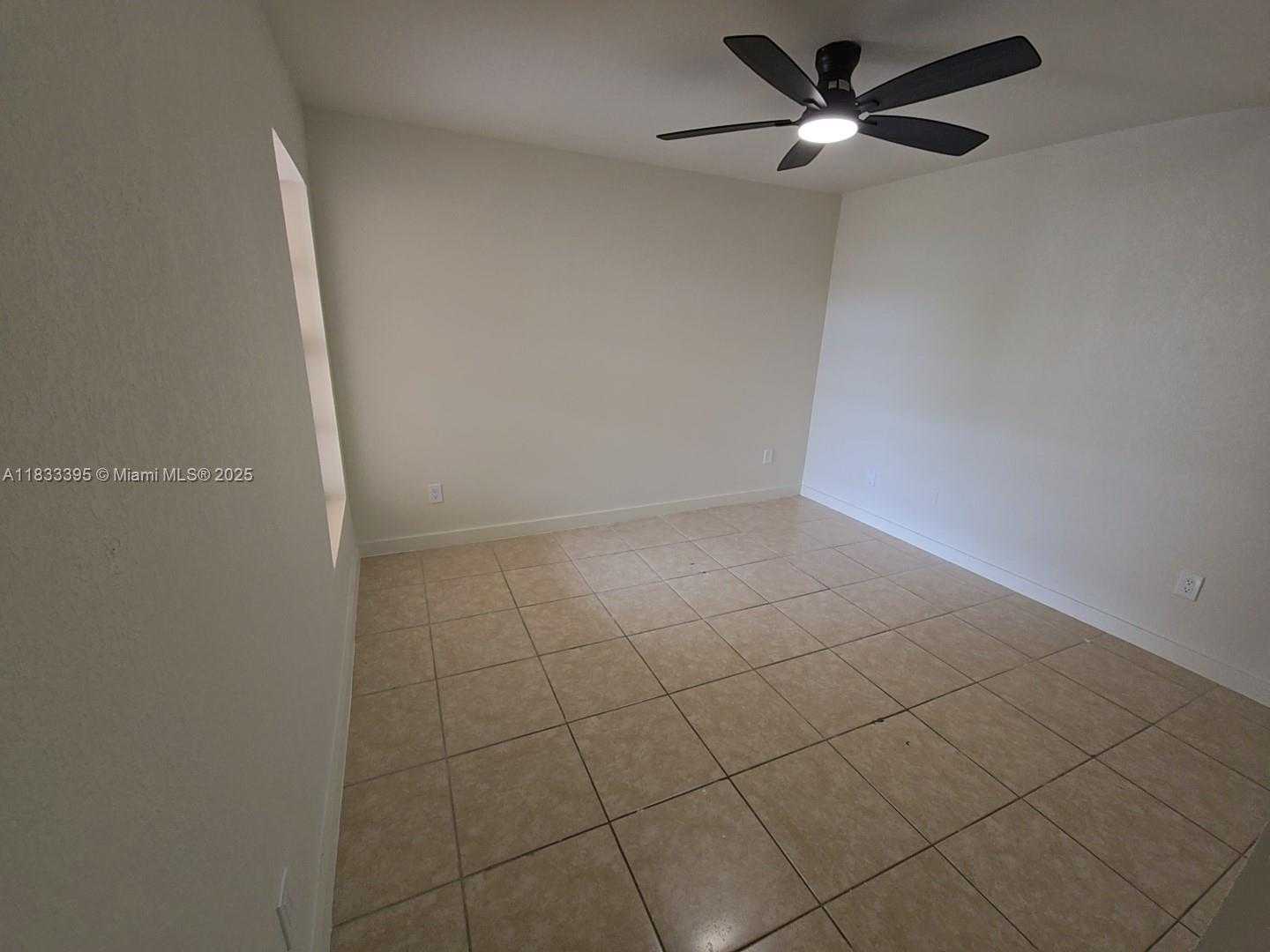 Small Image of 15340 SOUTH WEST 106TH TER #811, Miami Number 14