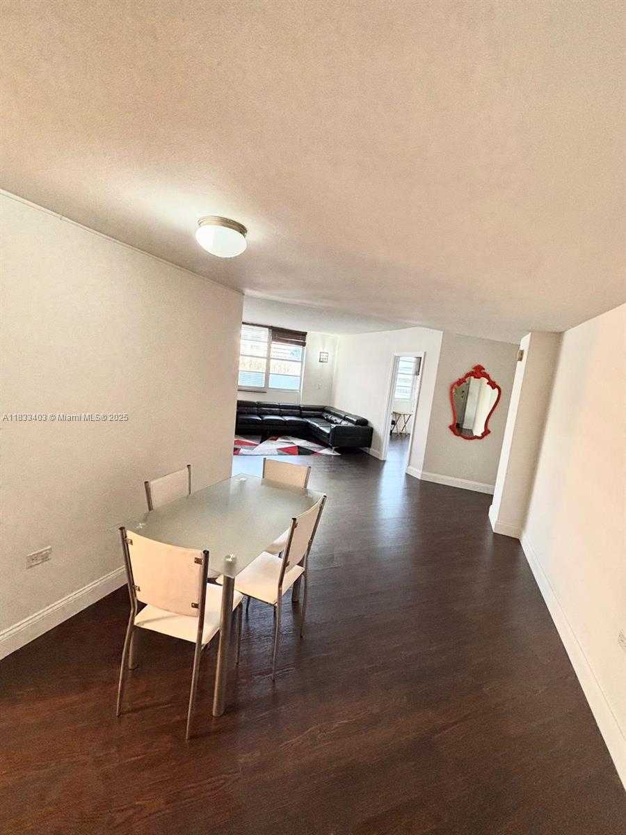 Small Image of 801 BRICKELL BAY DR #362, Miami Number 11