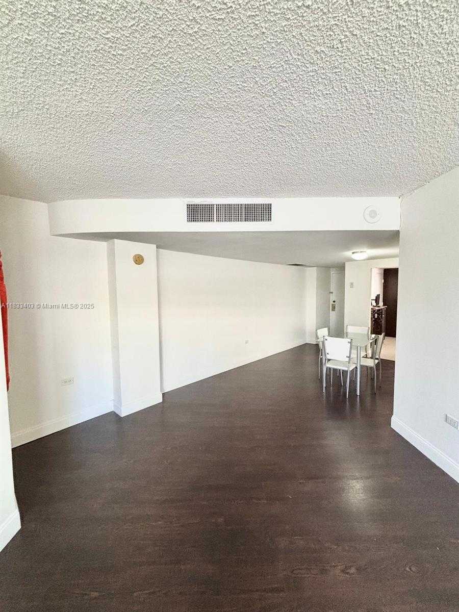 Small Image of 801 BRICKELL BAY DR #362, Miami Number 33