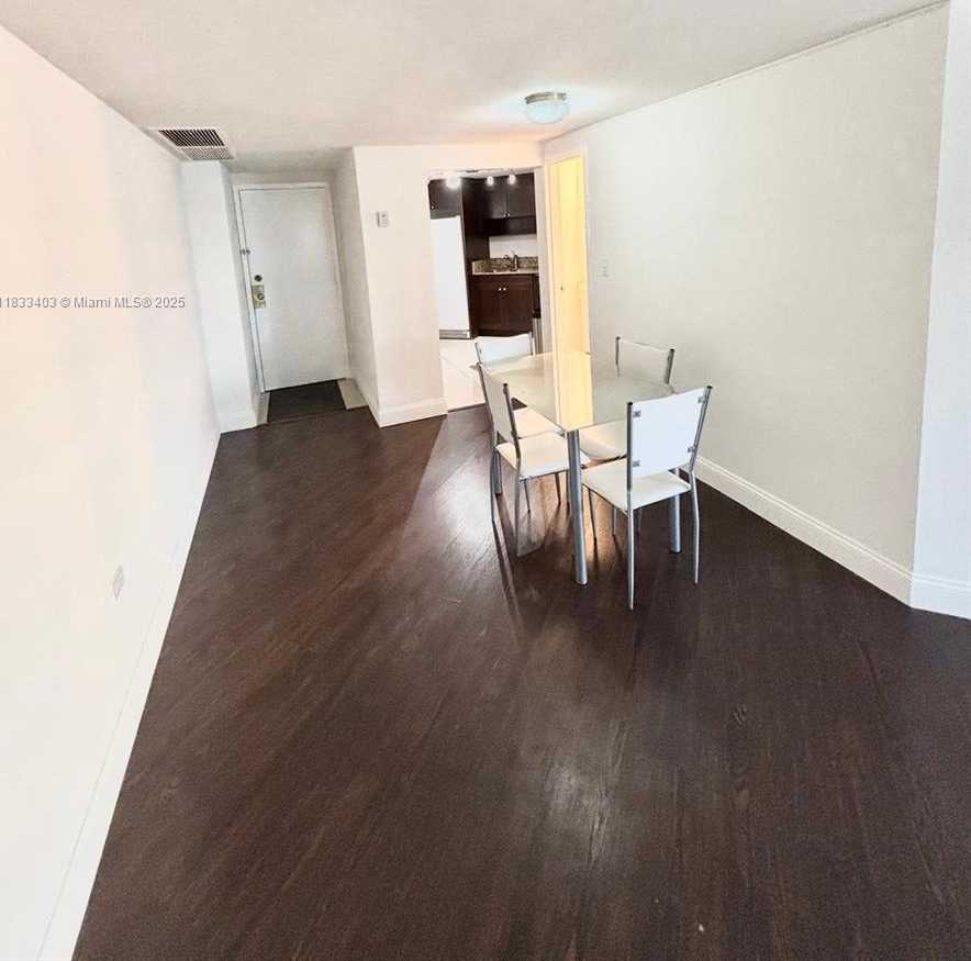 Small Image of 801 BRICKELL BAY DR #362, Miami Number 34