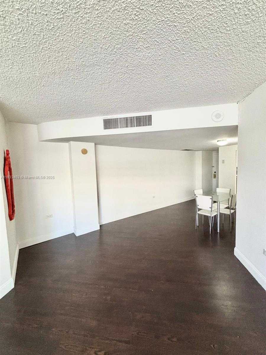 Small Image of 801 BRICKELL BAY DR #362, Miami Number 37