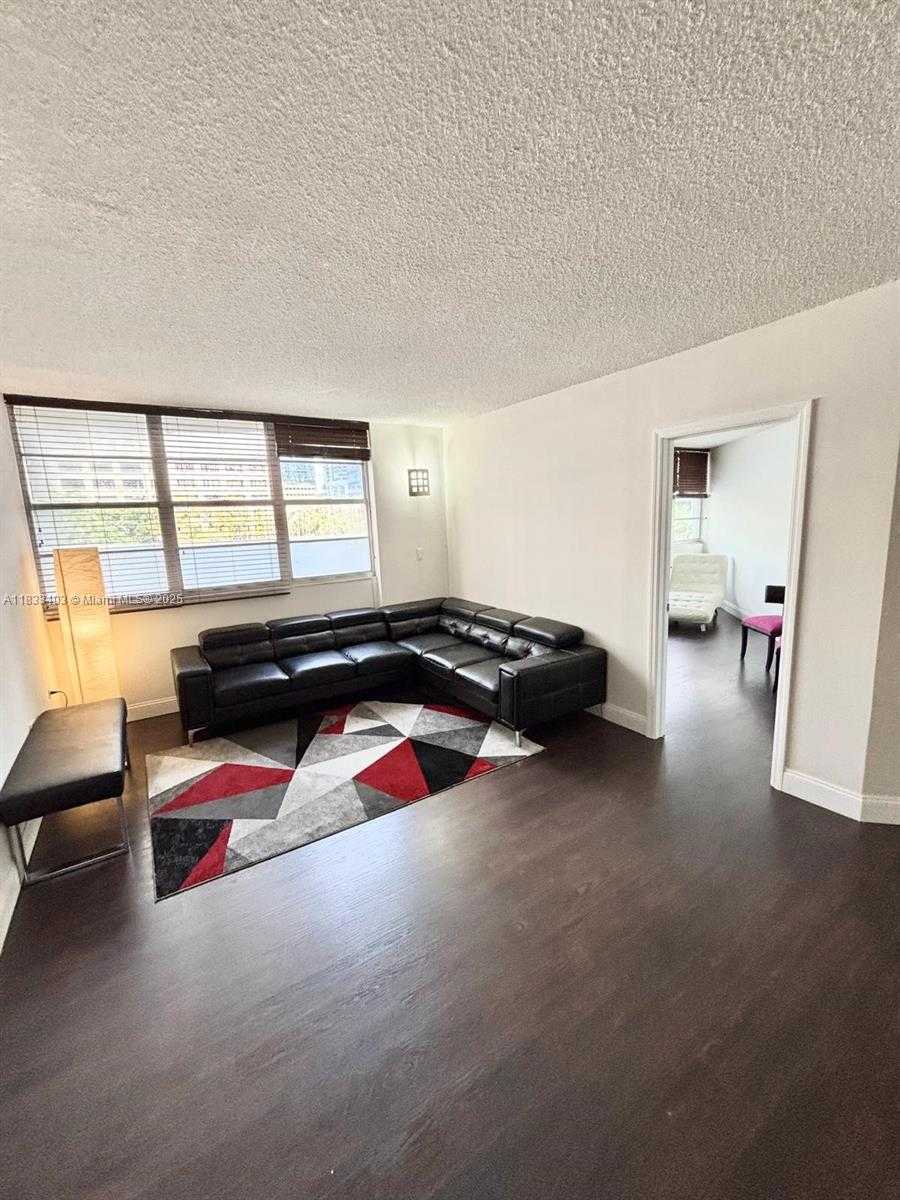 Small Image of 801 BRICKELL BAY DR #362, Miami Number 38