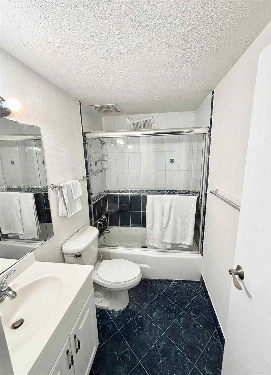 Small Image of 801 BRICKELL BAY DR #362, Miami Number 53