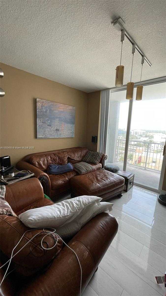Small Image of 1250 SOUTH MIAMI AVE #1209, Miami Number 2