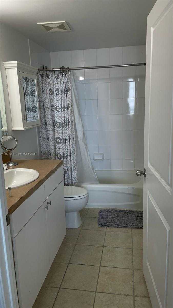 Small Image of 1250 SOUTH MIAMI AVE #1209, Miami Number 5