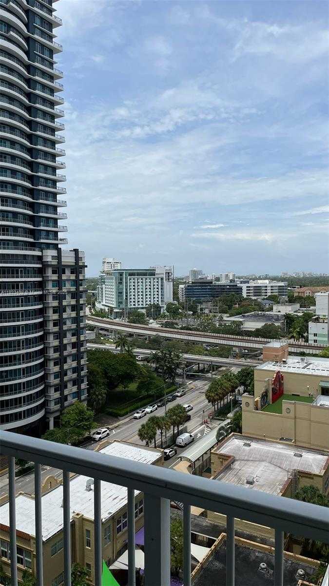 Small Image of 1250 SOUTH MIAMI AVE #1209, Miami Number 8