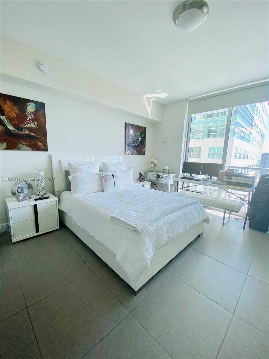 Small Image of 185 SOUTH WEST 7TH ST #2214, Miami Number 7