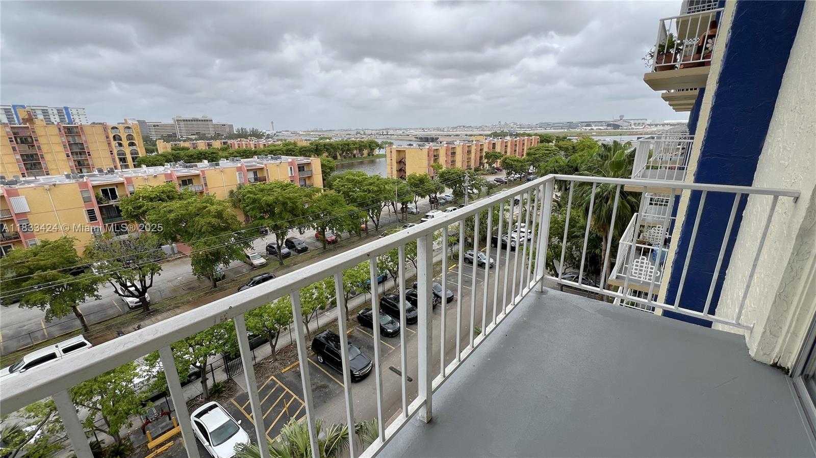 Small Image of 801 NORTH WEST 47TH AVE #712W, Miami Number 13