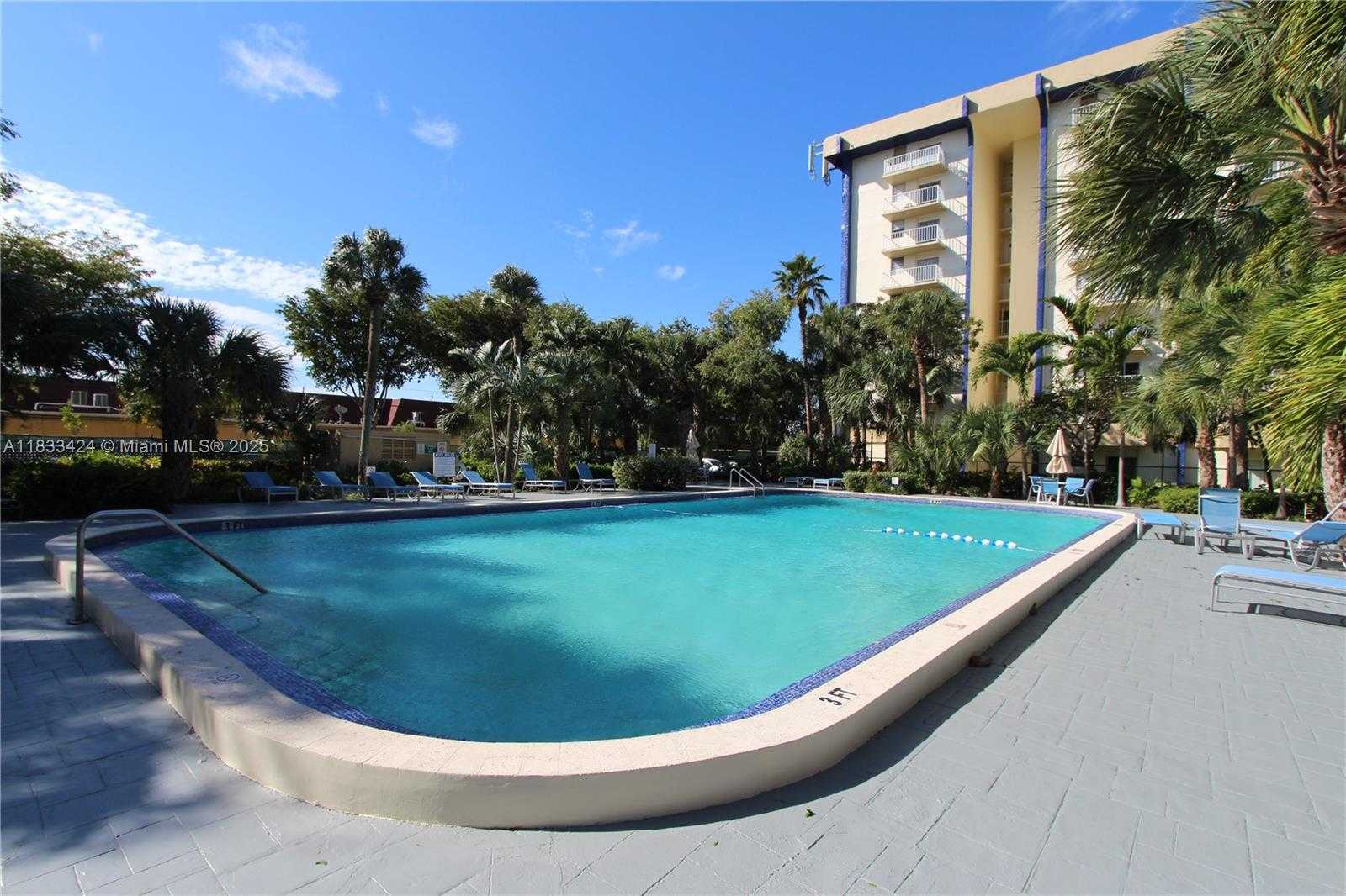 Small Image of 801 NORTH WEST 47TH AVE #712W, Miami Number 30