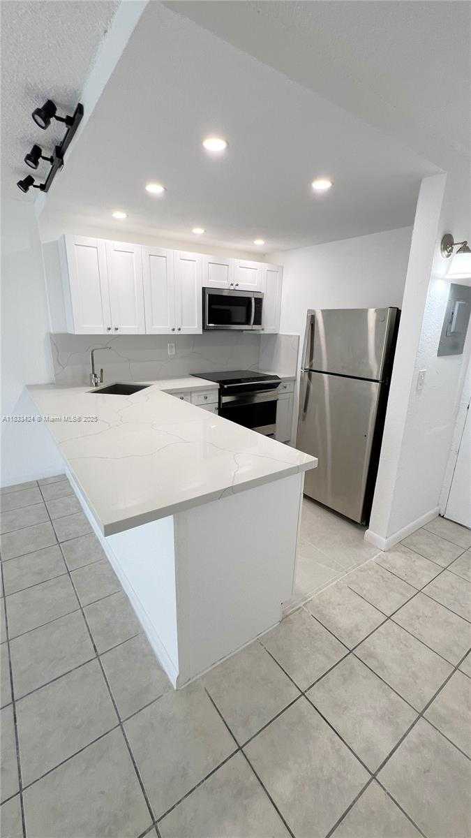 Small Image of 801 NORTH WEST 47TH AVE #712W, Miami Number 9