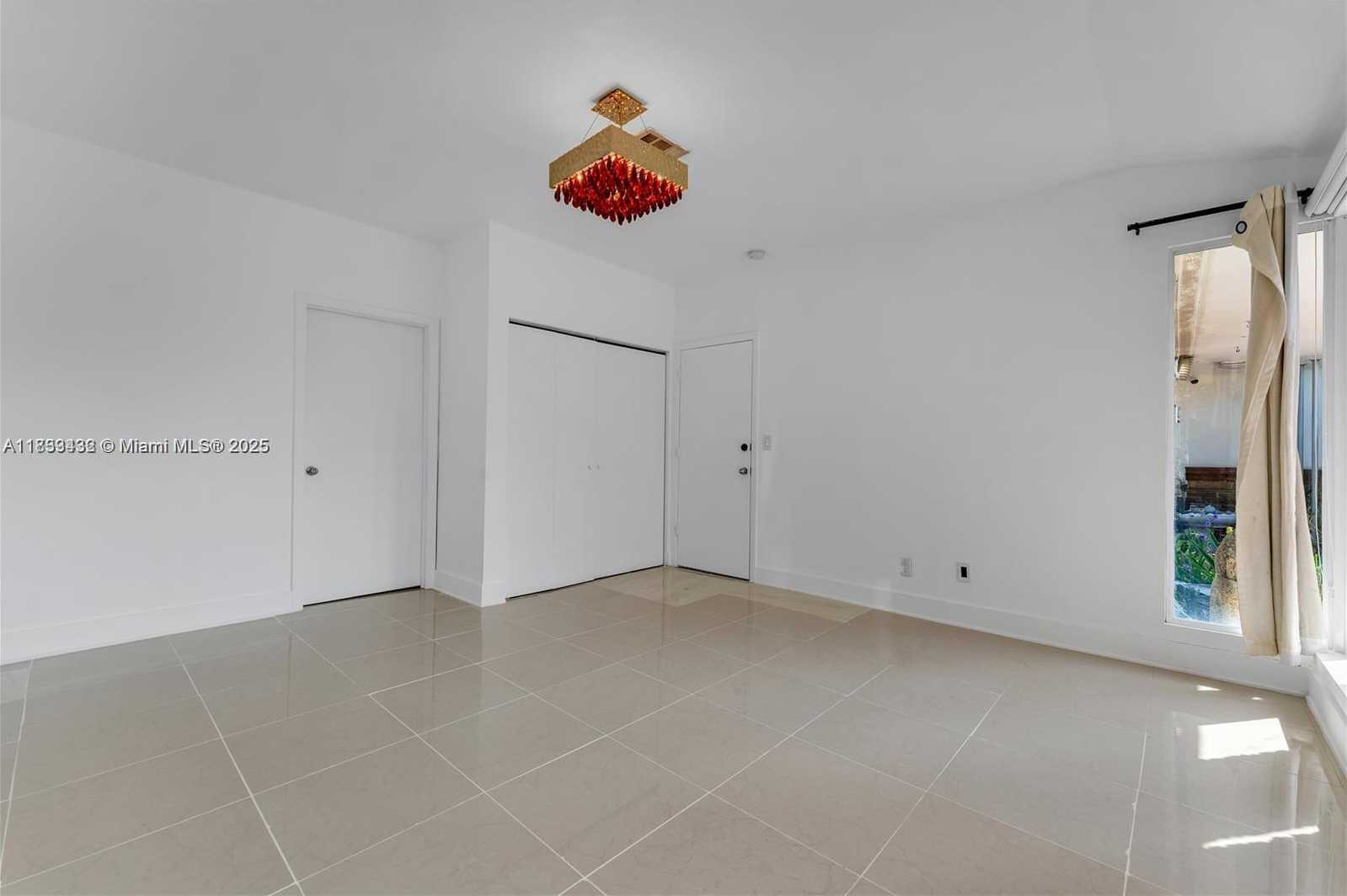 Small Image of 501 90TH ST, Surfside Number 9