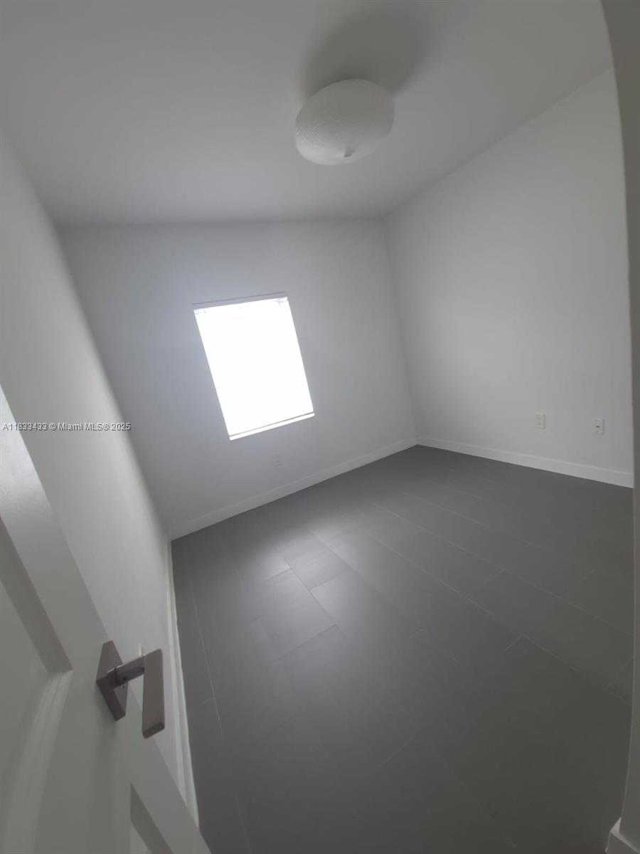 Small Image of 1211 EUCLID AVE #11, Miami Beach Number 16