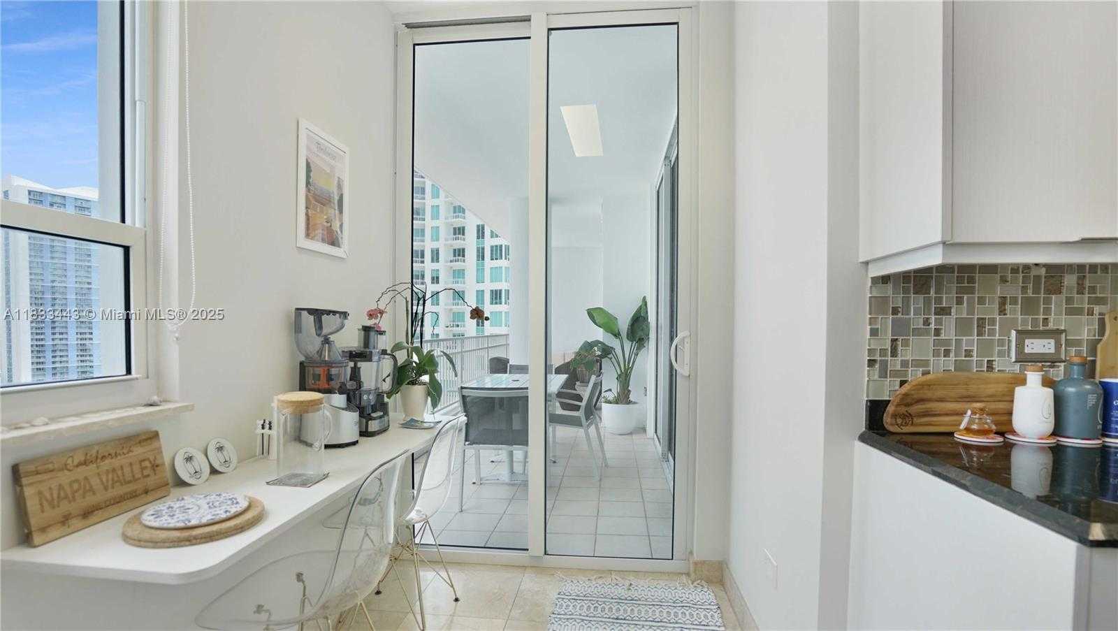 Small Image of 801 BRICKELL KEY BLVD #2210, Miami Number 36