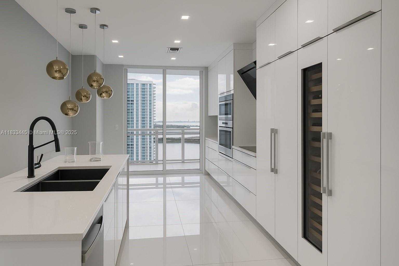 Small Image of 901 BRICKELL KEY BLVD #3307, Miami Number 3