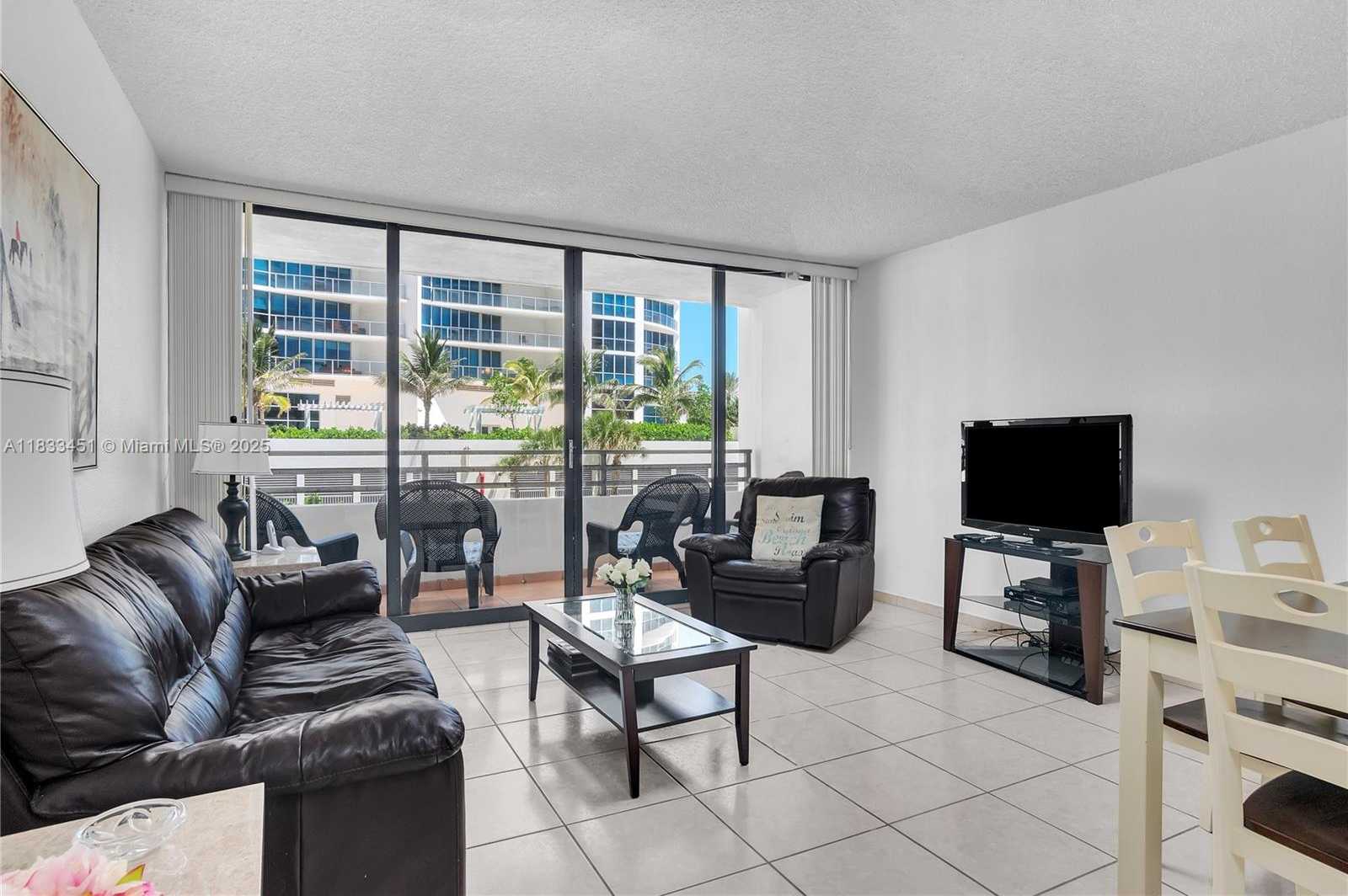 Small Image of 3505 SOUTH OCEAN DR #208, Hollywood Number 9