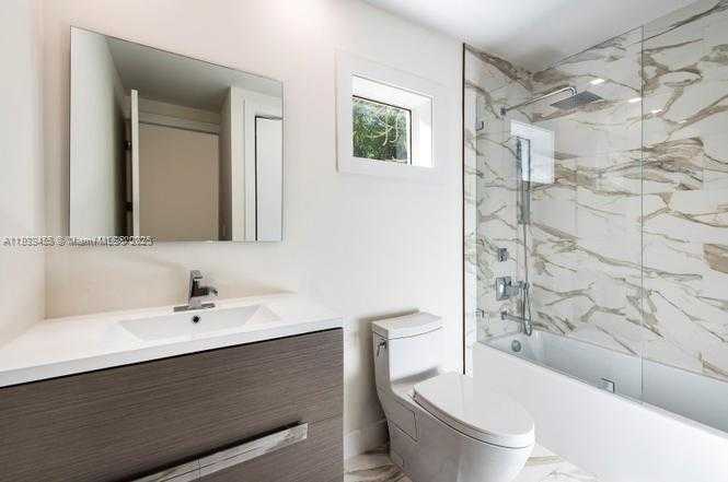 Small Image of 9811 NORTH EAST 4TH AVE RD, Miami Shores Number 8