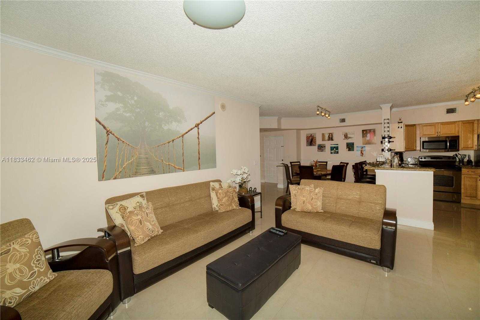 Small Image of 17100 NORTH BAY RD #1816, Sunny Isles Beach Number 23