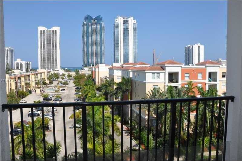Small Image of 17100 NORTH BAY RD #1816, Sunny Isles Beach Number 3