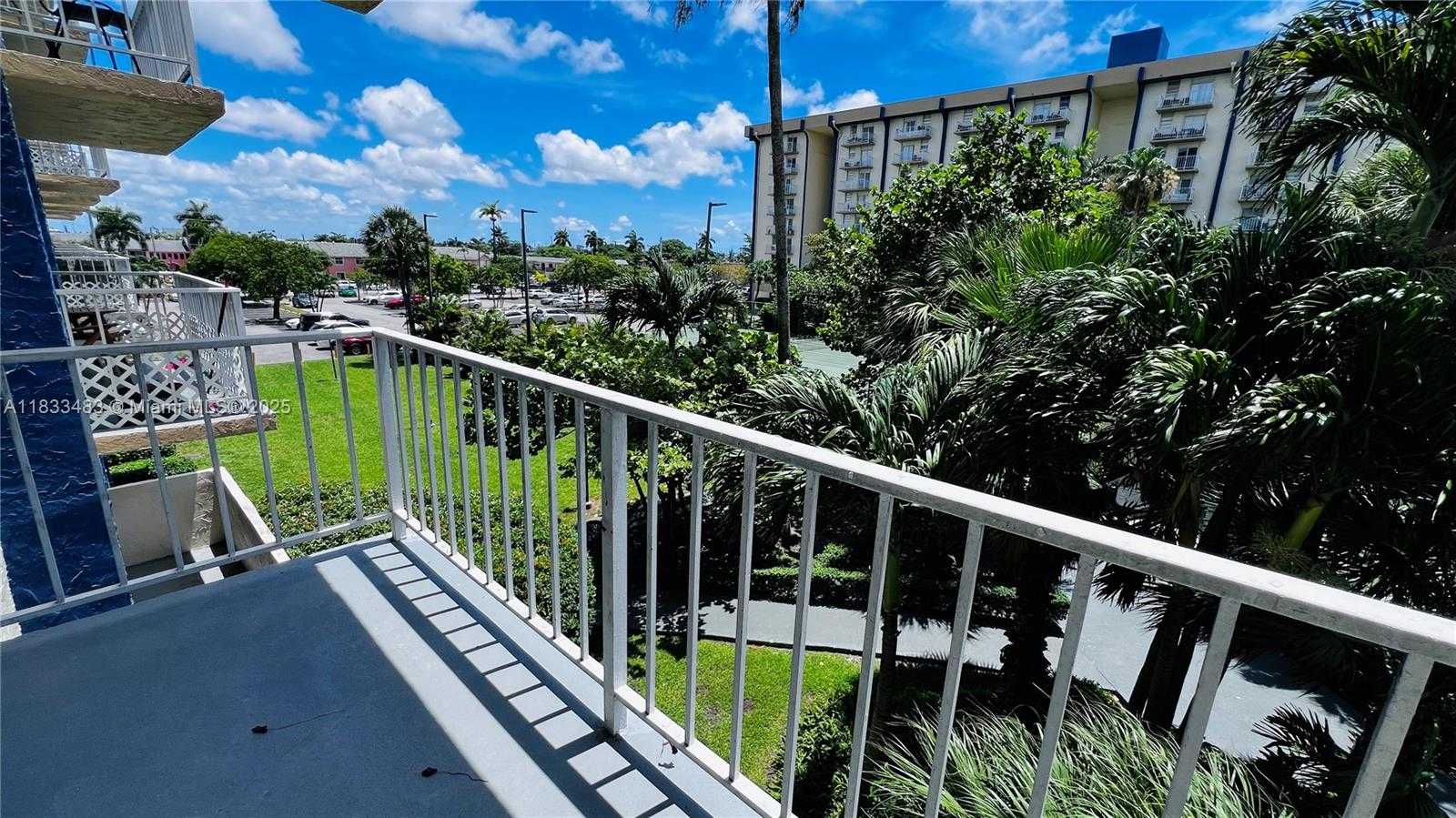 Small Image of 801 NORTH WEST 47TH AVE #315W, Miami Number 12