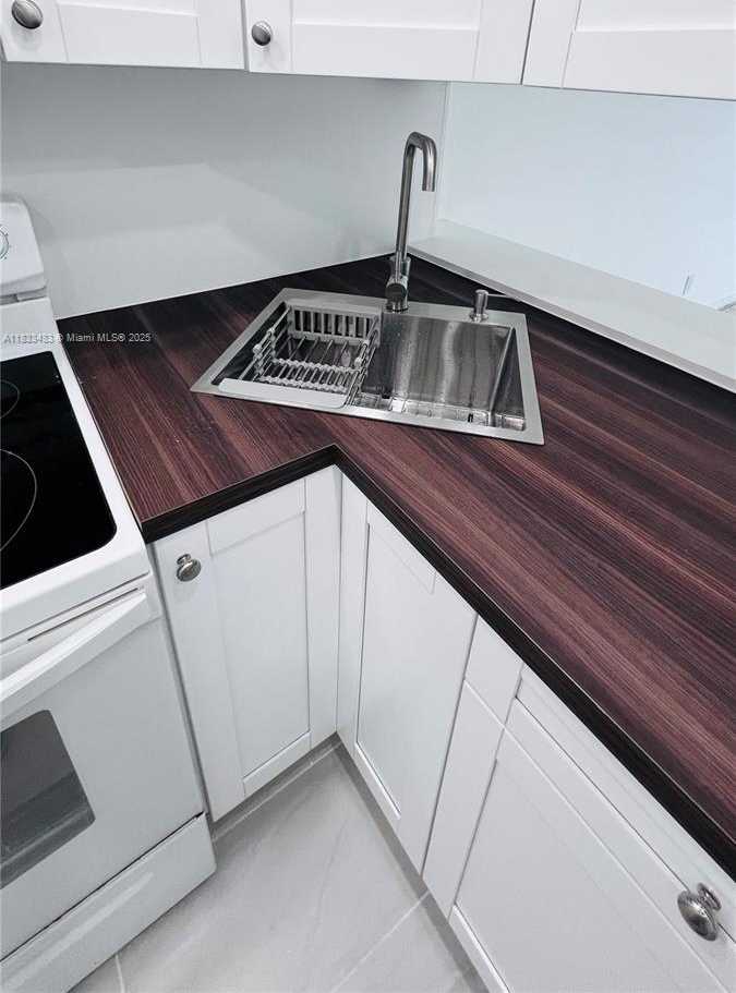 Small Image of 801 NORTH WEST 47TH AVE #315W, Miami Number 6