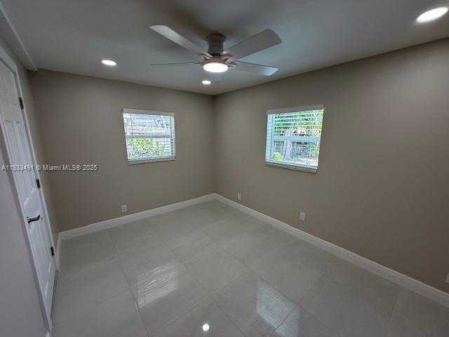 Small Image of 917 SOUTH EAST 15TH CT, Deerfield Beach Number 13