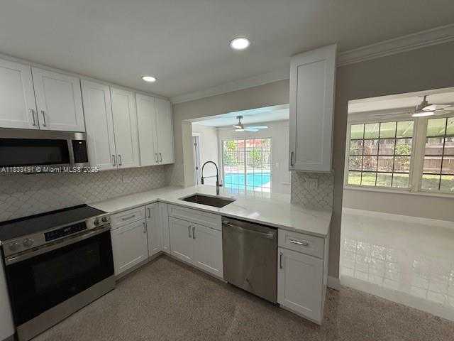 Small Image of 917 SOUTH EAST 15TH CT, Deerfield Beach Number 4