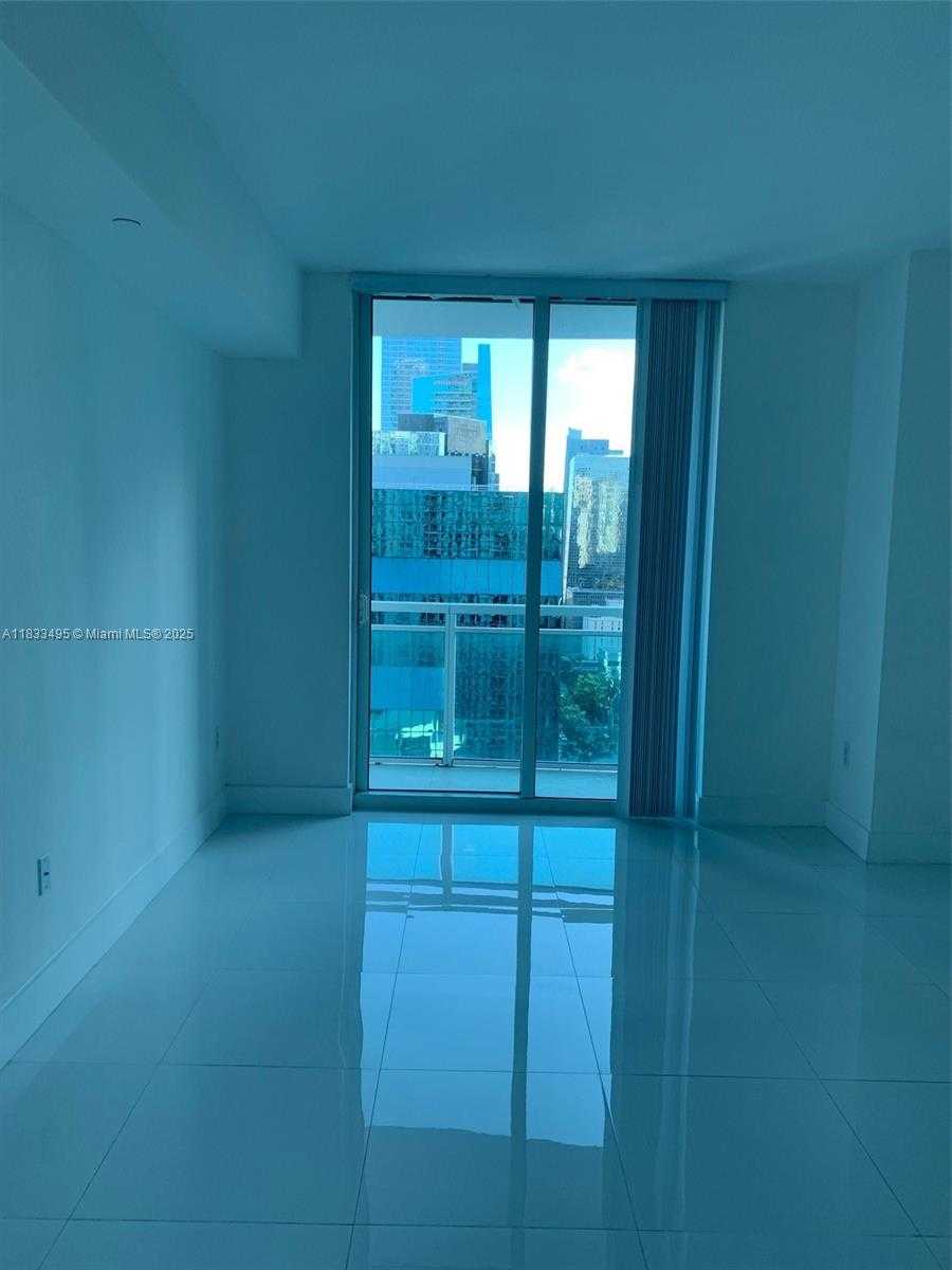 Small Image of 951 BRICKELL AVE #2311, Miami Number 13