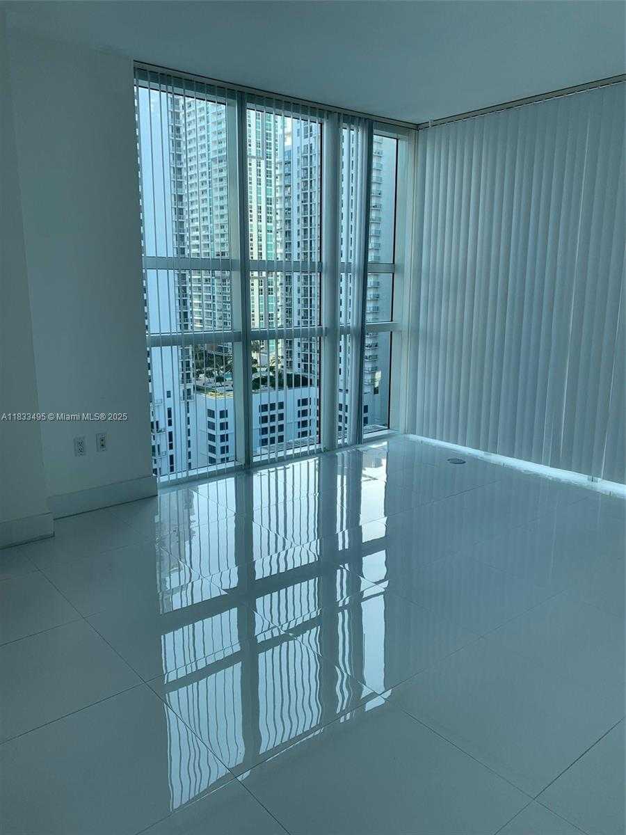 Small Image of 951 BRICKELL AVE #2311, Miami Number 14