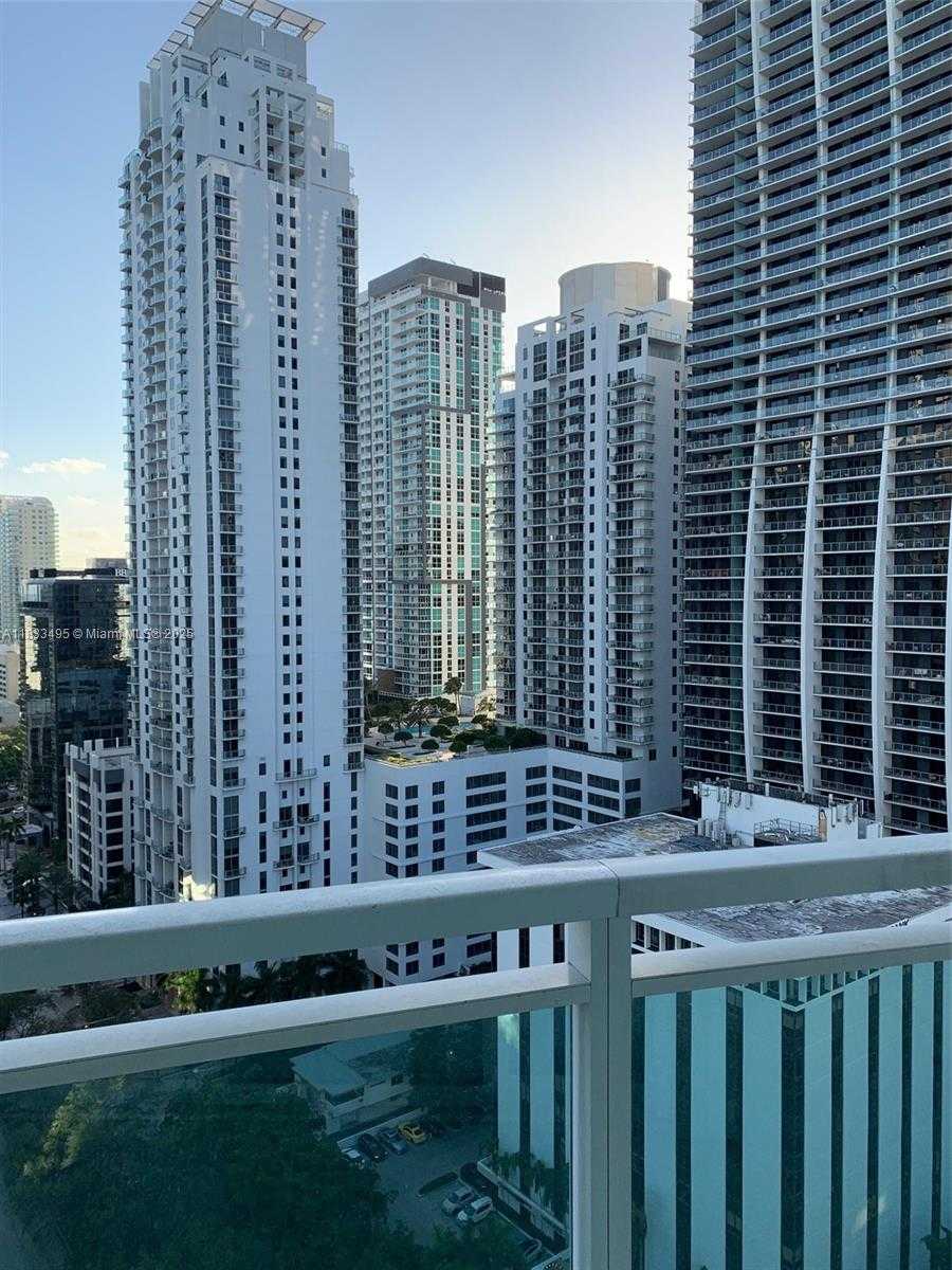Small Image of 951 BRICKELL AVE #2311, Miami Number 3