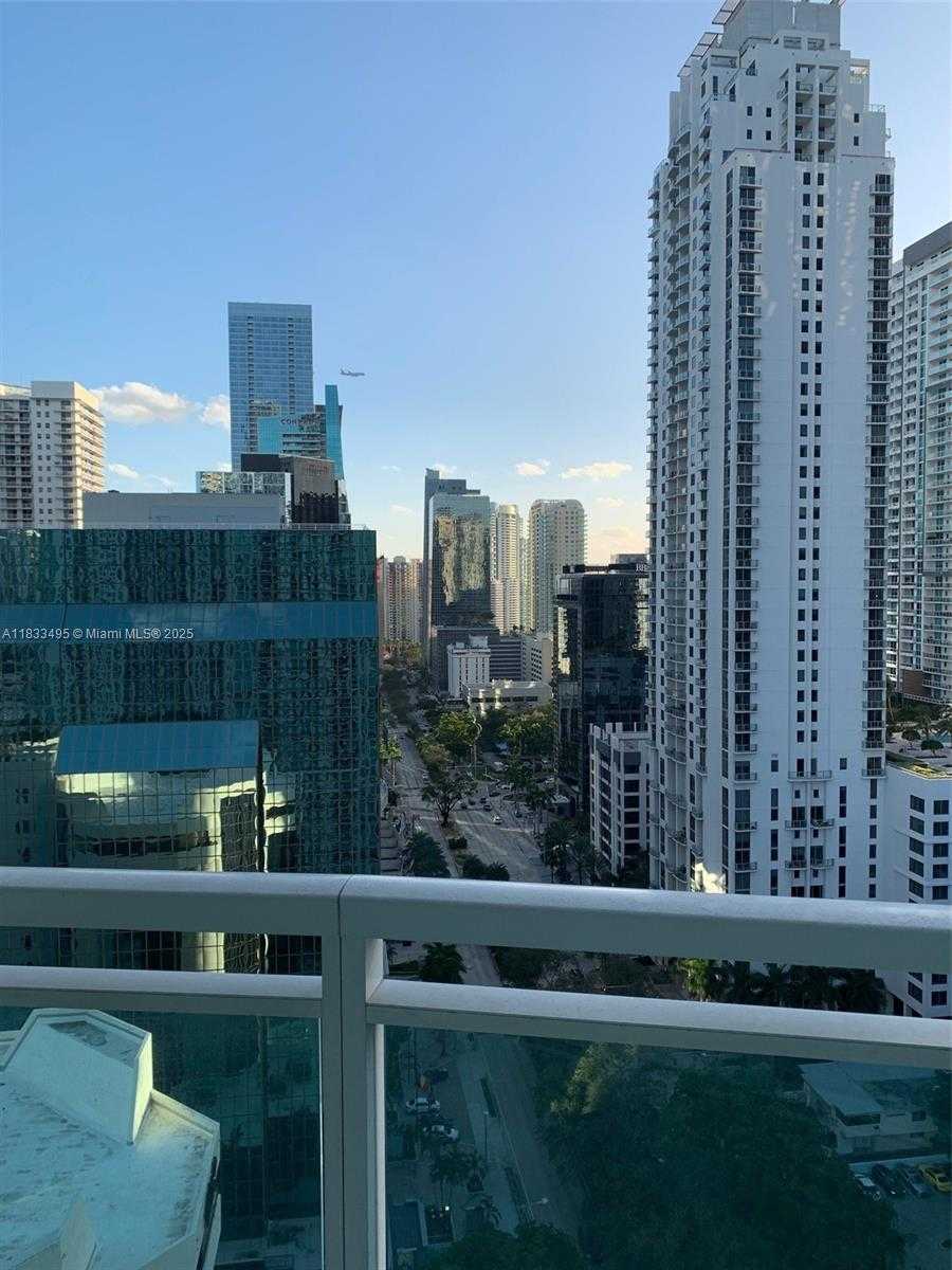 Small Image of 951 BRICKELL AVE #2311, Miami Number 5