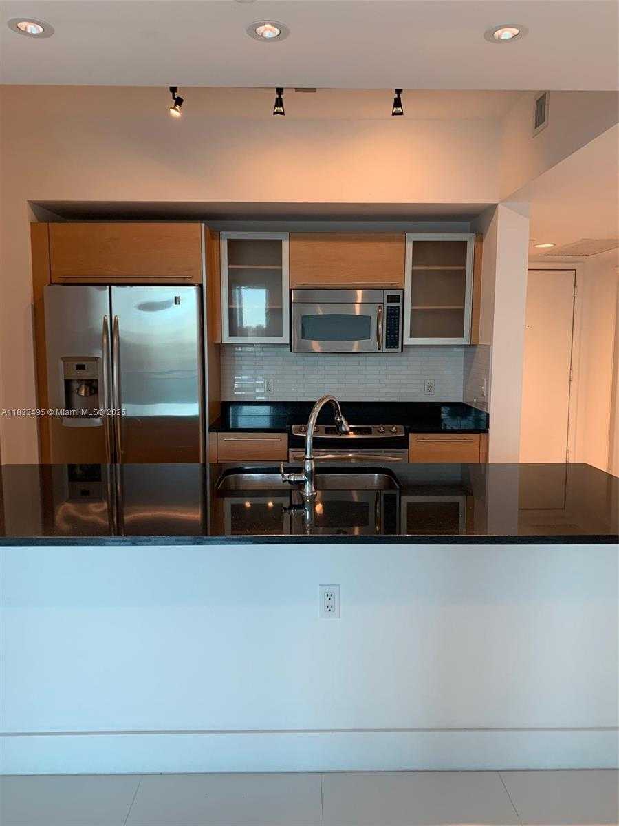 Small Image of 951 BRICKELL AVE #2311, Miami Number 9