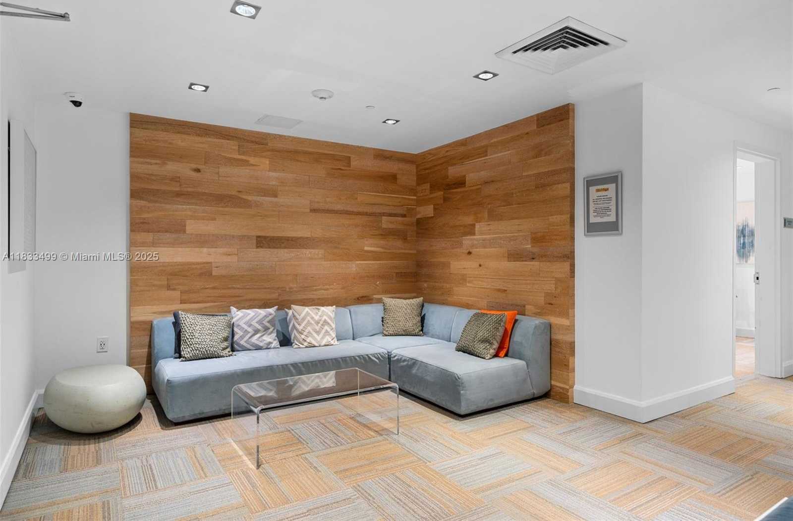 Small Image of 951 BRICKELL AVE #3505, Miami Number 16