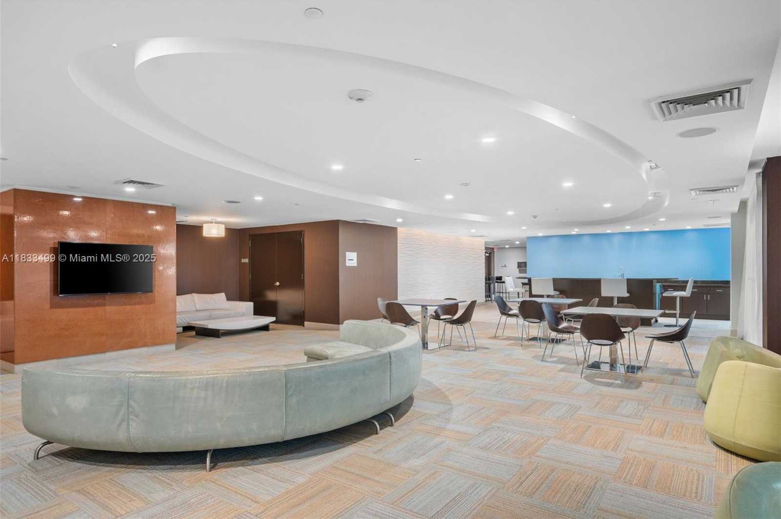 Small Image of 951 BRICKELL AVE #3505, Miami Number 18