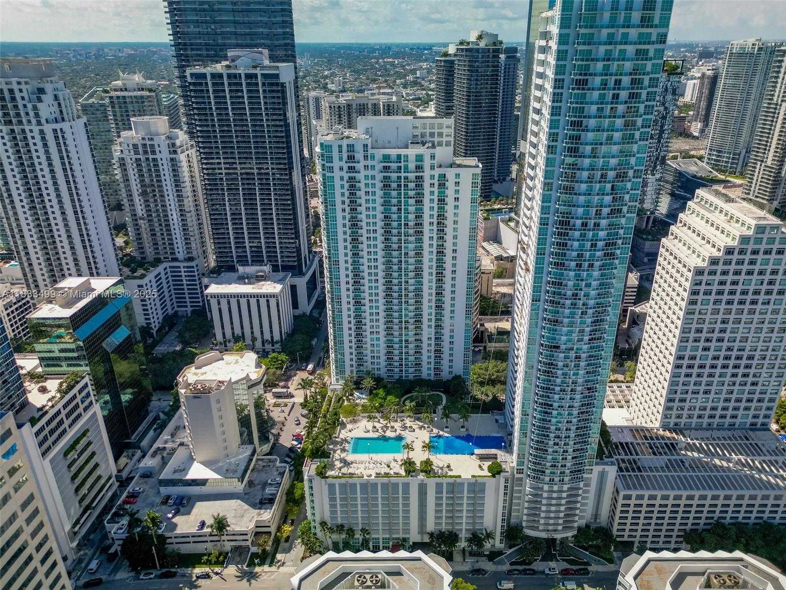 Small Image of 951 BRICKELL AVE #3505, Miami Number 2