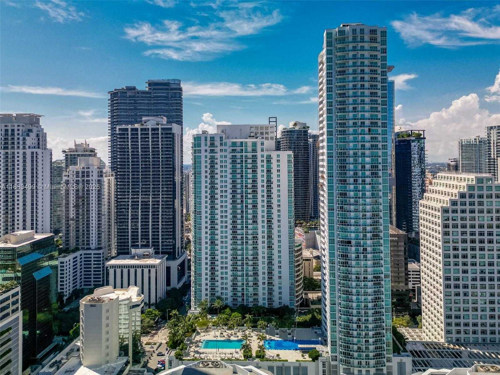 Small Image of 951 BRICKELL AVE #3505, Miami Number 22