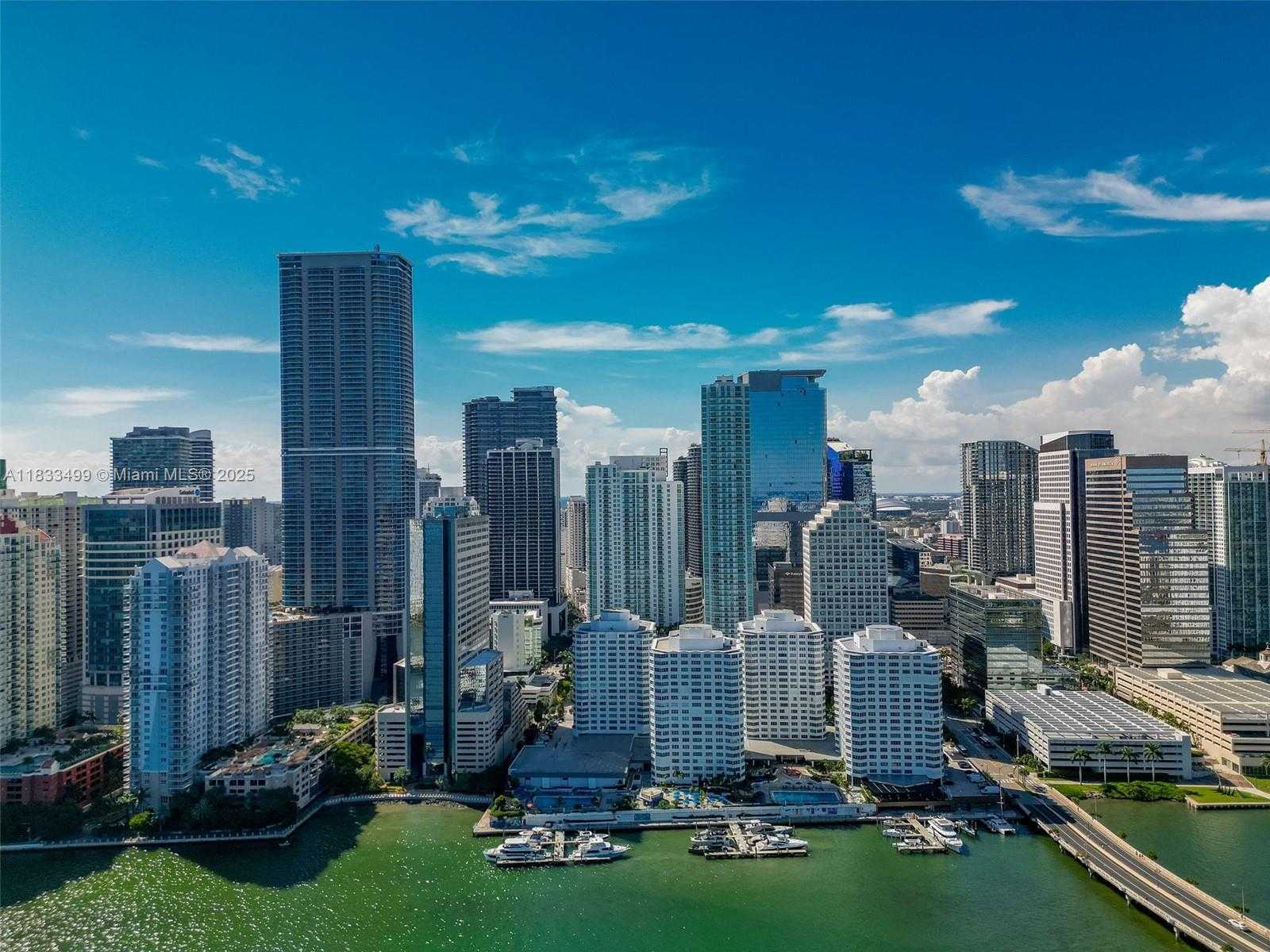 Small Image of 951 BRICKELL AVE #3505, Miami Number 23