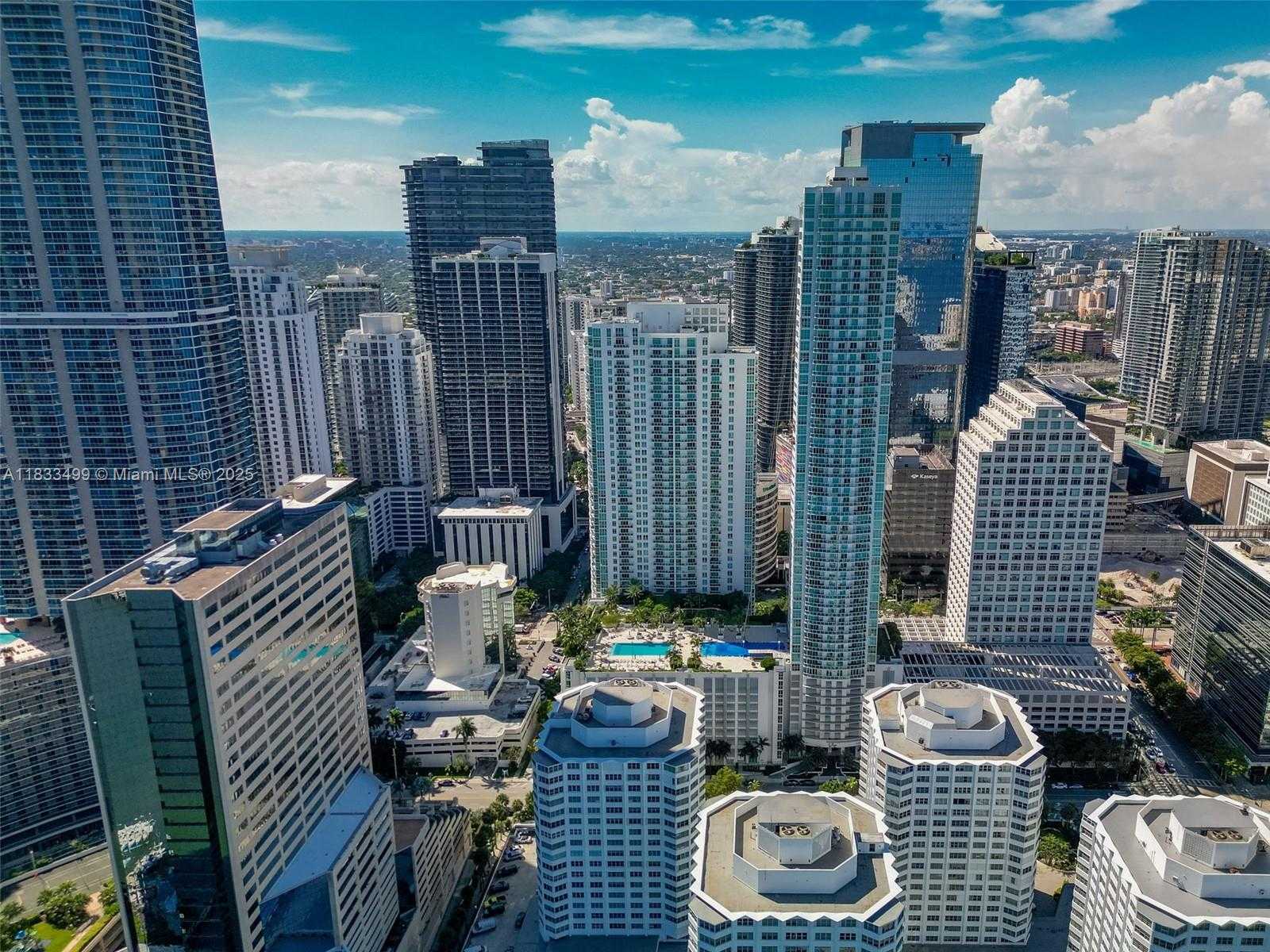 Small Image of 951 BRICKELL AVE #3505, Miami Number 28