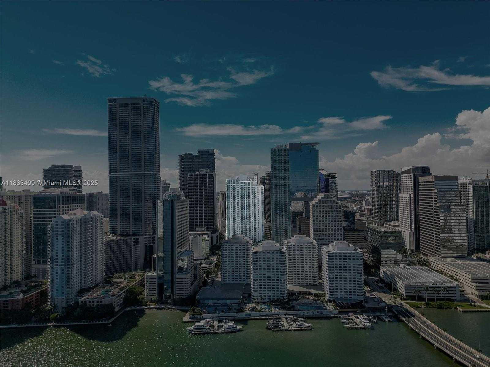 Small Image of 951 BRICKELL AVE #3505, Miami Number 29