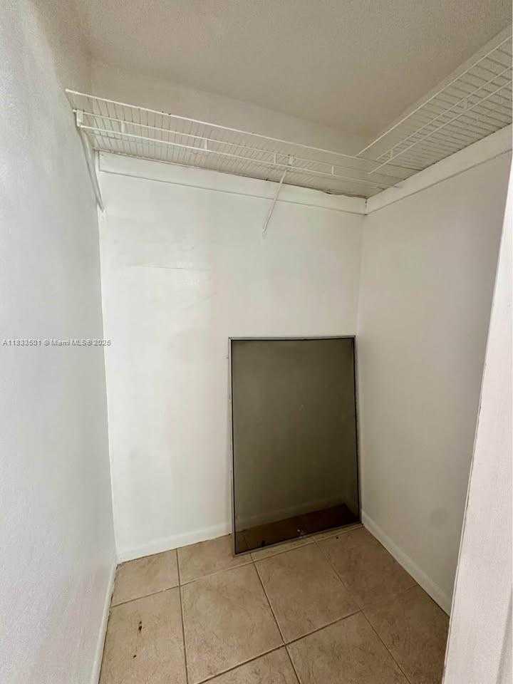Small Image of 2610 HAYES ST #1, Hollywood Number 9