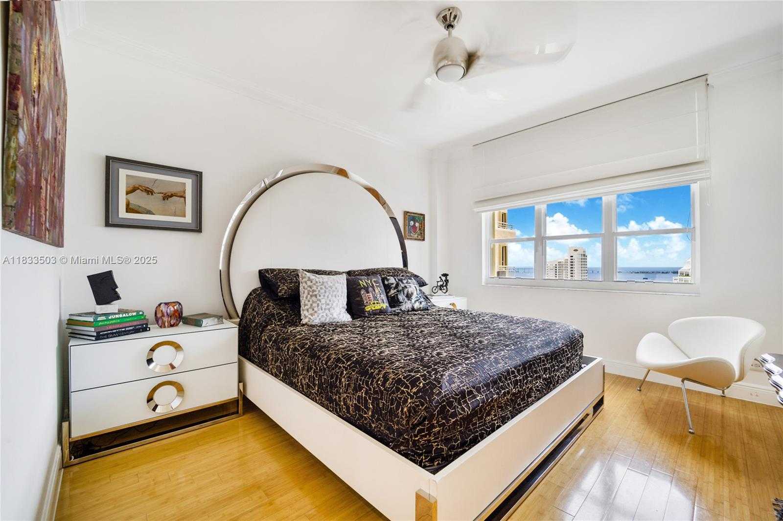 Small Image of 888 BRICKELL KEY DR #1802, Miami Number 10