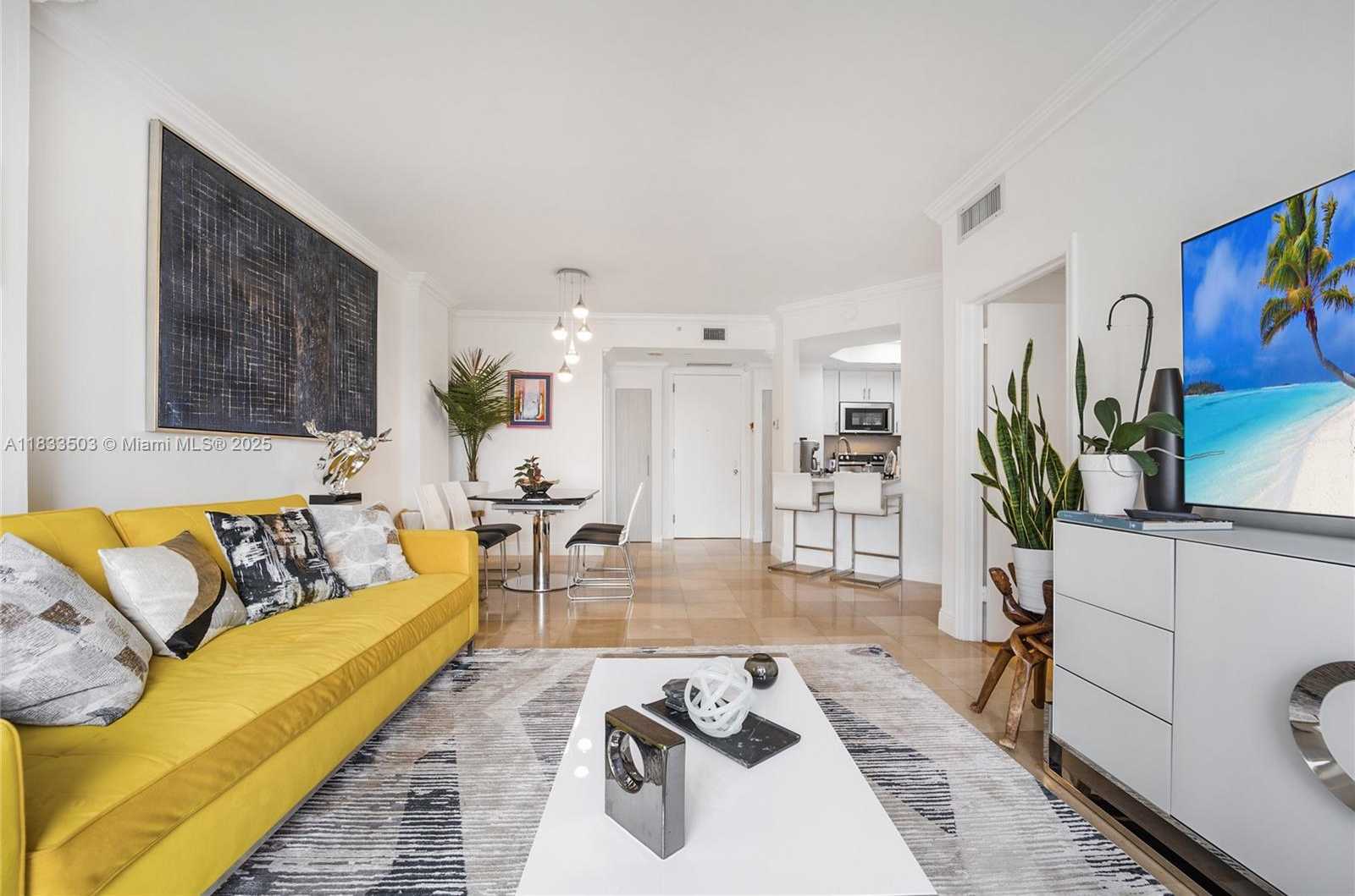 Small Image of 888 BRICKELL KEY DR #1802, Miami Number 17