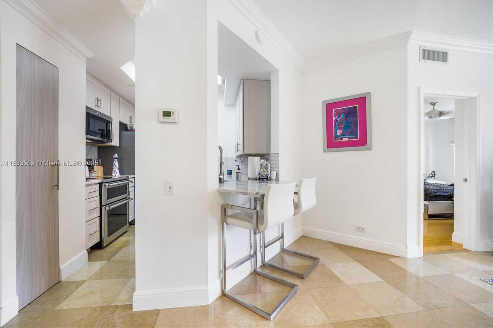 Small Image of 888 BRICKELL KEY DR #1802, Miami Number 8