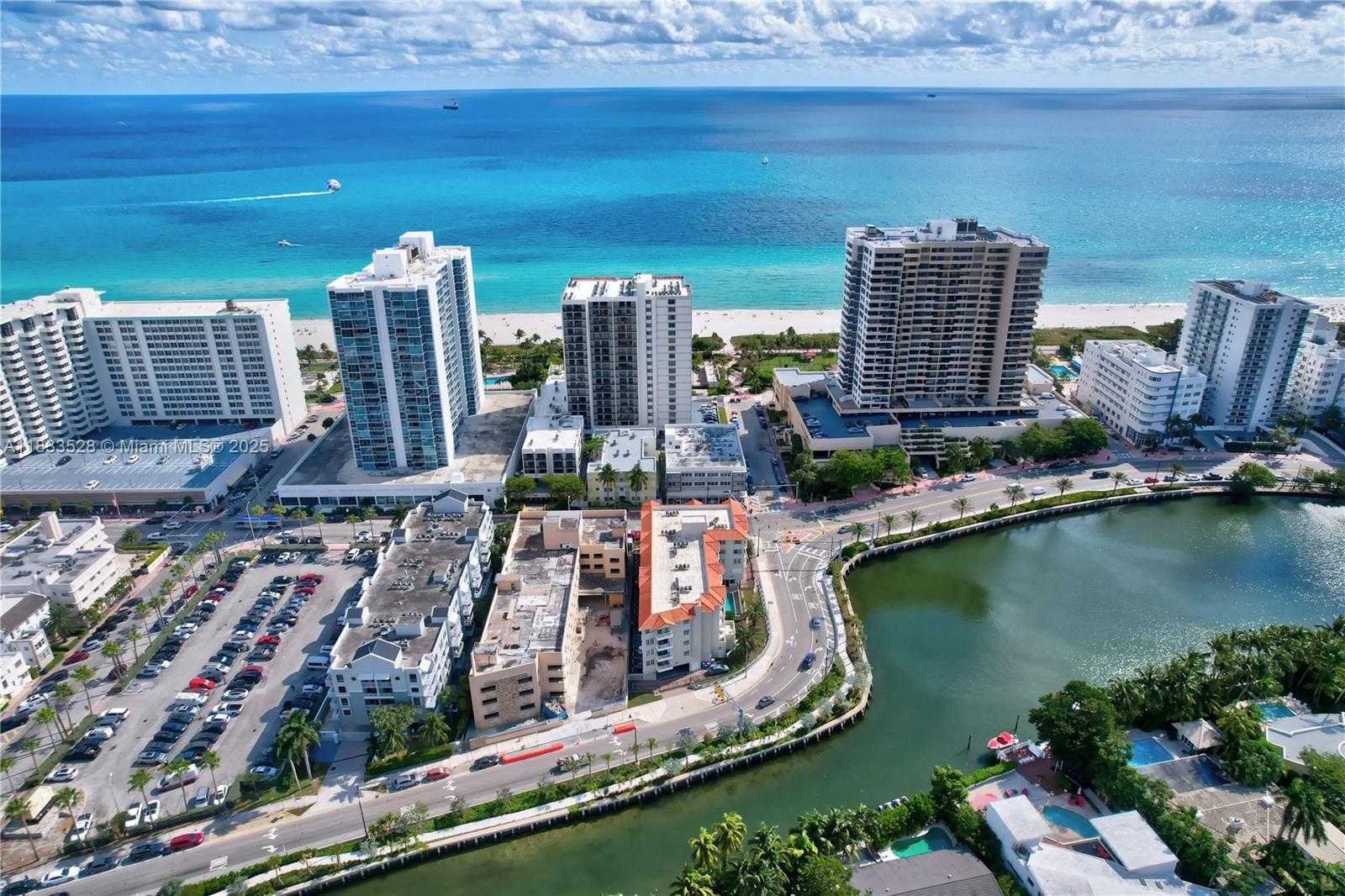 Small Image of 2625 COLLINS AVE #418, Miami Beach Number 41