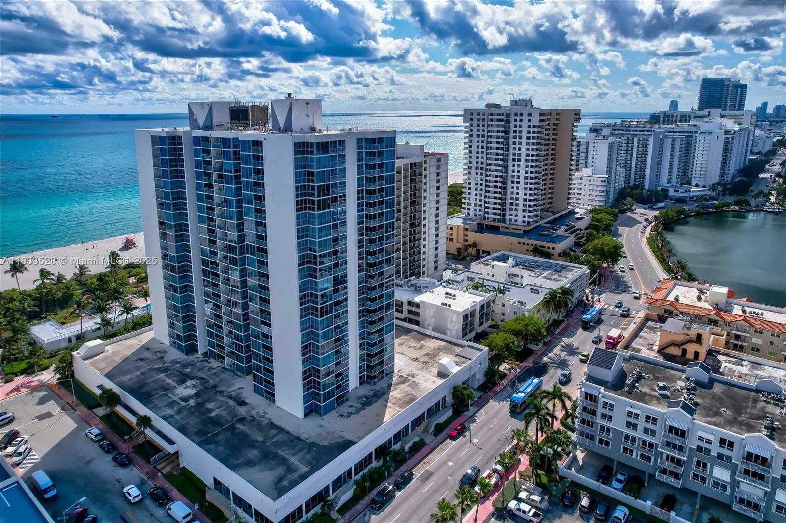 Small Image of 2625 COLLINS AVE #418, Miami Beach Number 43